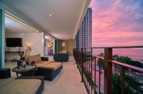 Гостиница Luxury ocean view one bedroom two bathrooms  Пуэрто-Вальярта
